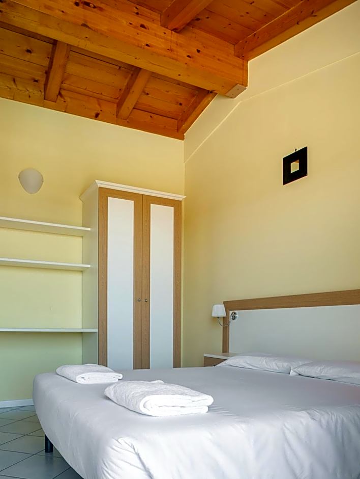 Le Terrazze sul Lago Hotel & Residence