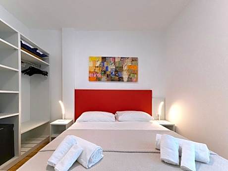 Double Room with Balcony and Side Sea View