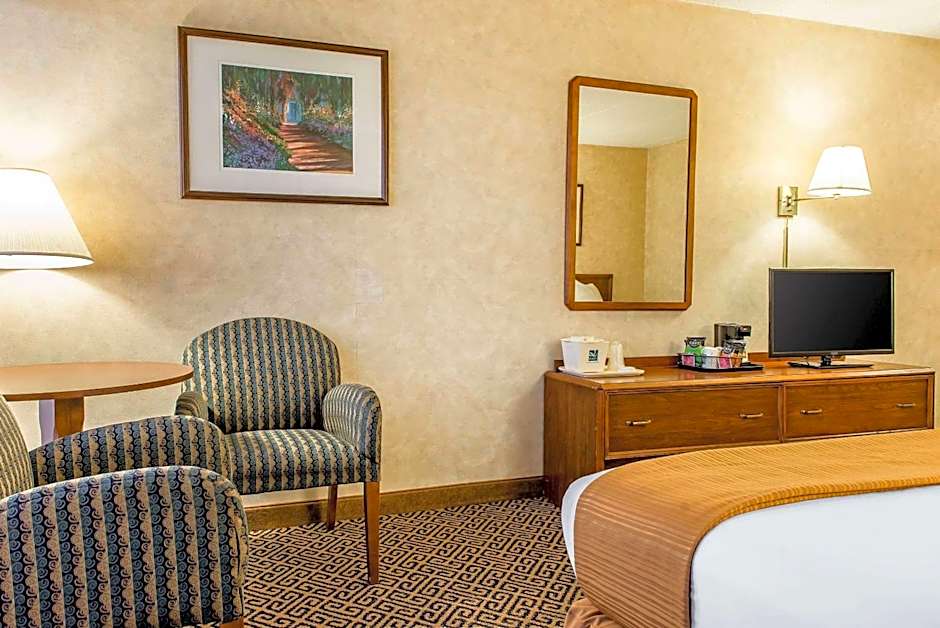 Quality Inn And Conference Center