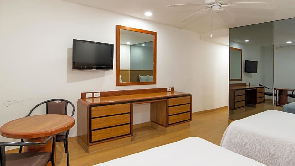 Hotel San Lucas