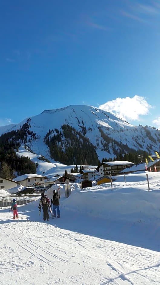 Alpen Lodge Berwang