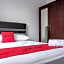 RedDoorz near Supermall Karawaci 2