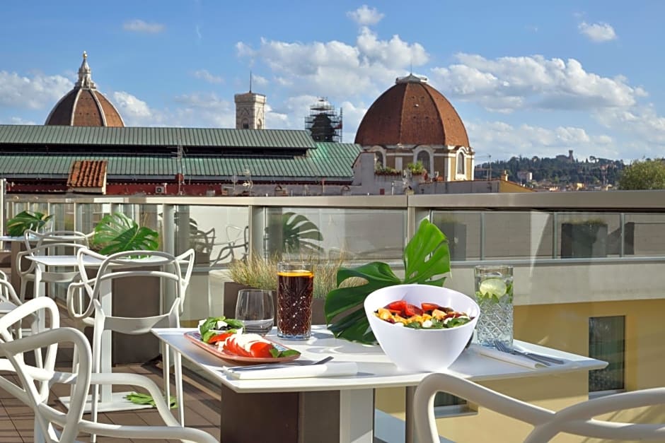 Hotel Glance In Florence