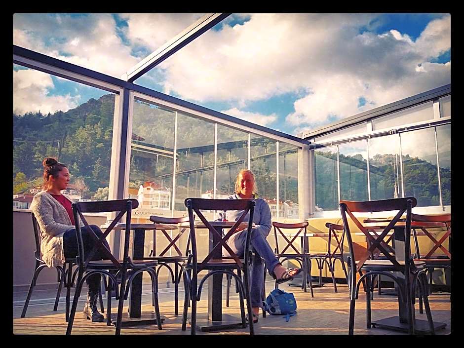 Sakura Hostel & Pub – Fethiye, MI