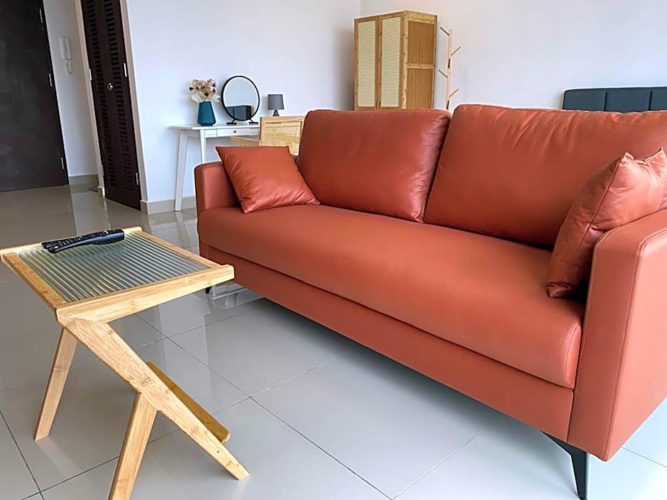 Trefoil Studio Comfy 3-Shah Alam