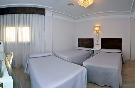 Triple Room with 3 beds 