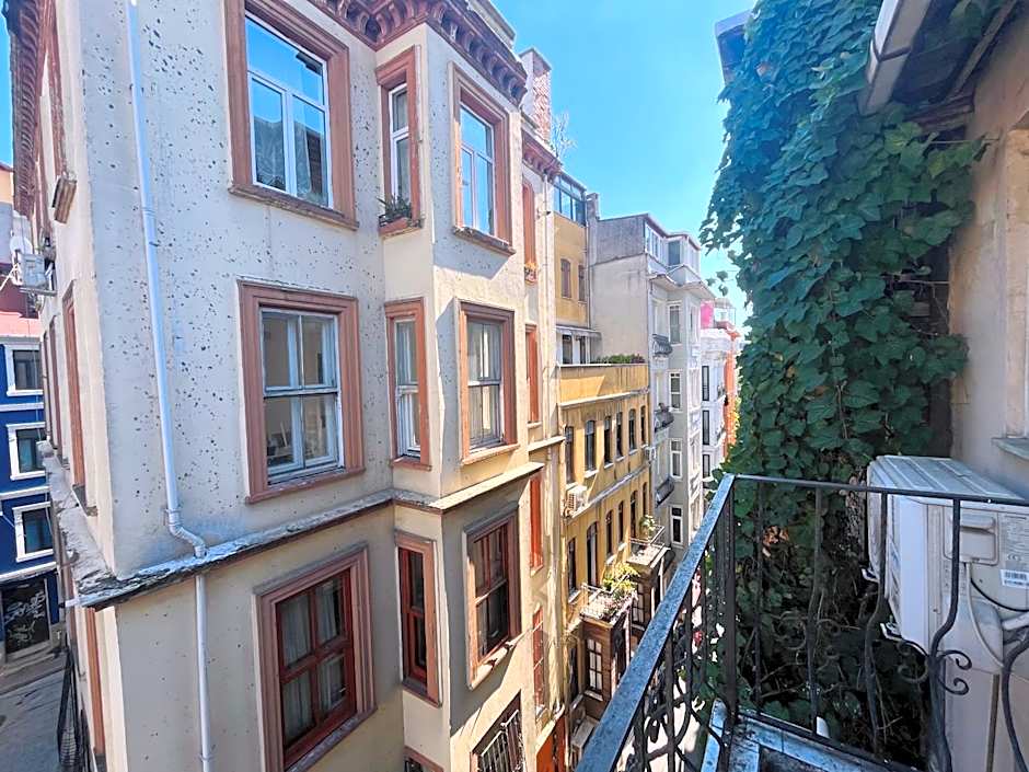 Westley Residence Taksim