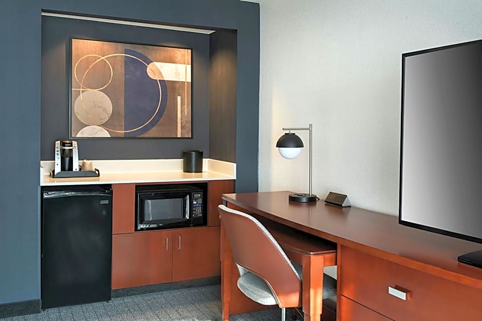 Courtyard by Marriott Silver Spring North/White Oak