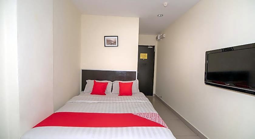 OYO 89965 Stay Inn Ii