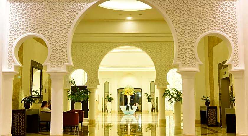 Bahi Ajman Palace Hotel