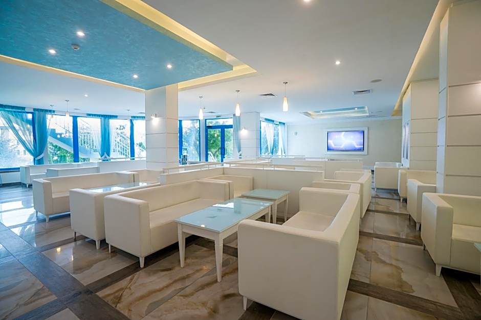 Hotel Perla Beach Club - All Inclusive