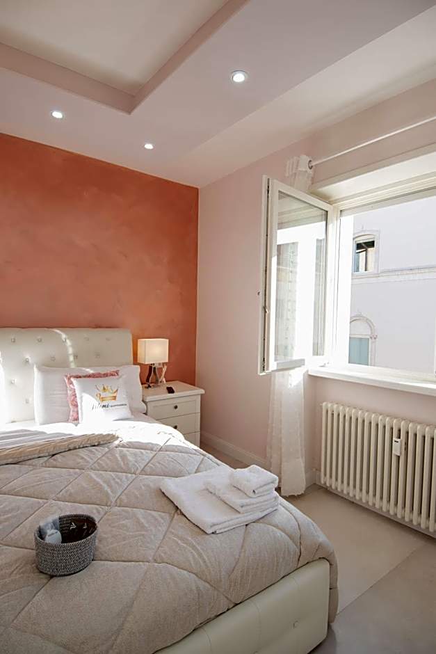 Klemi, rooms in old town Dolomia best home Check in automatico