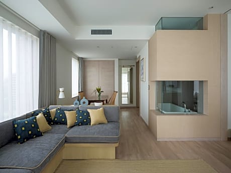 King Suite