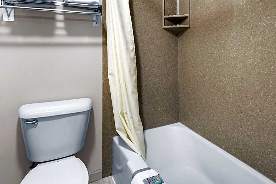 Best Western Lee's Motor Inn