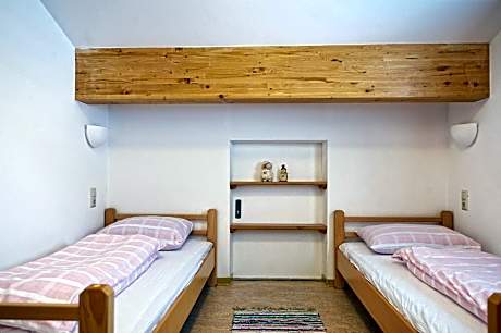 Twin Room with Private Bathroom
