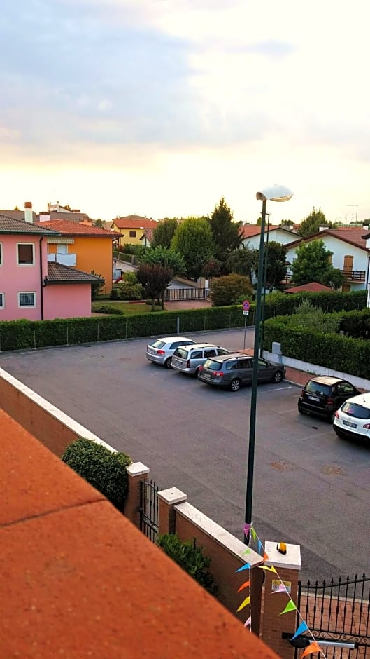 Venice Airport Room