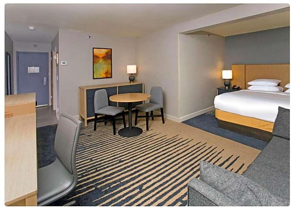 DoubleTree By Hilton Chico