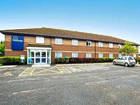 Travelodge Kinross M90