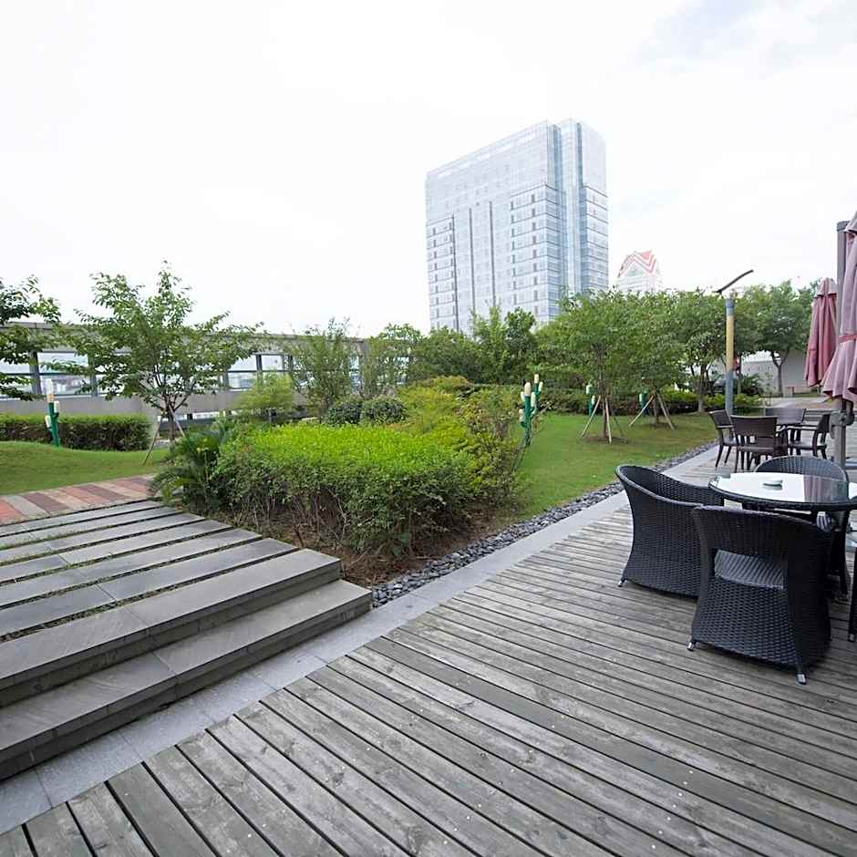 Suzhou Sun Plaza Hotel