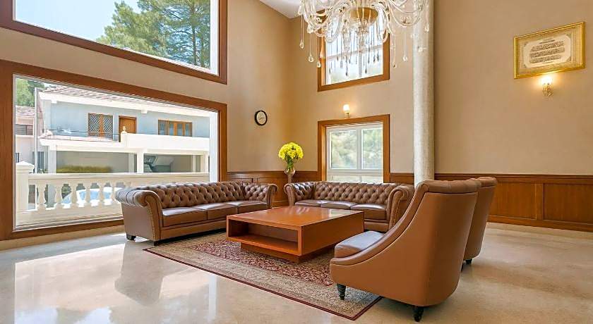 The Majestic Crown Hotel