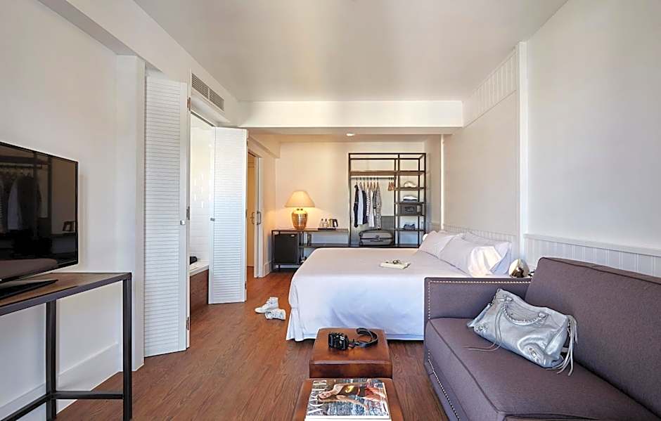 Delamar 4*Sup-Adults only (18+)