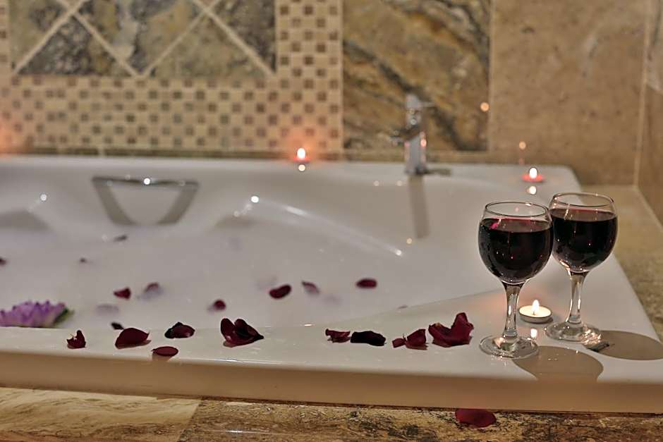 Heaven Cave House - Razziya Evi