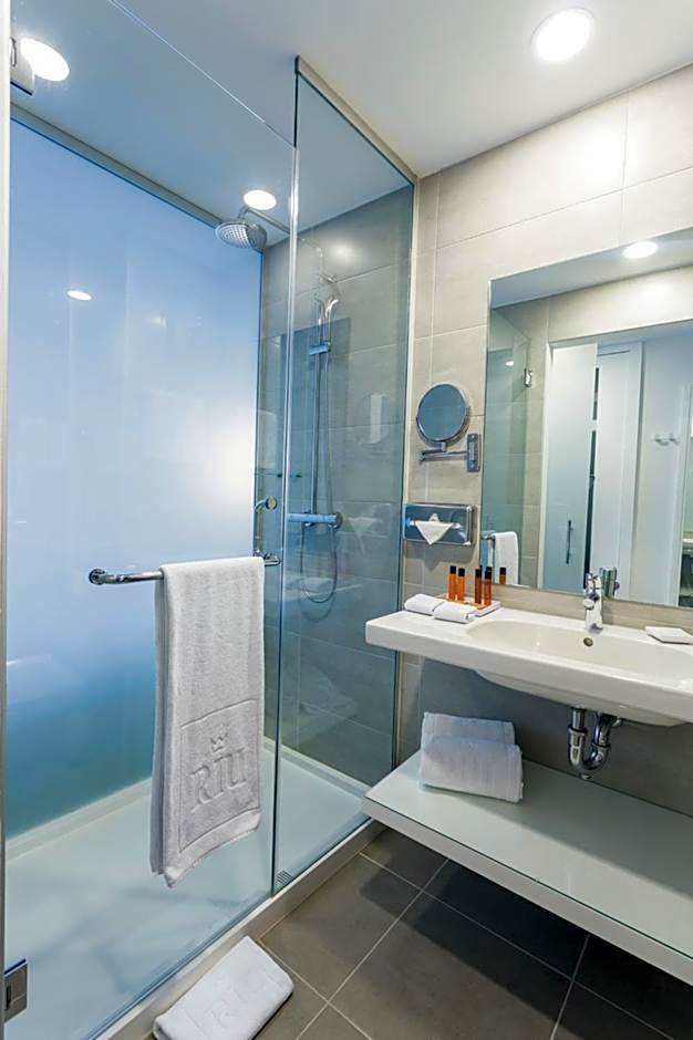 Riu Plaza New York Times Square