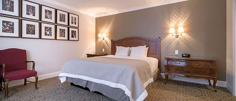 Woodcrest Hotel Cupertino