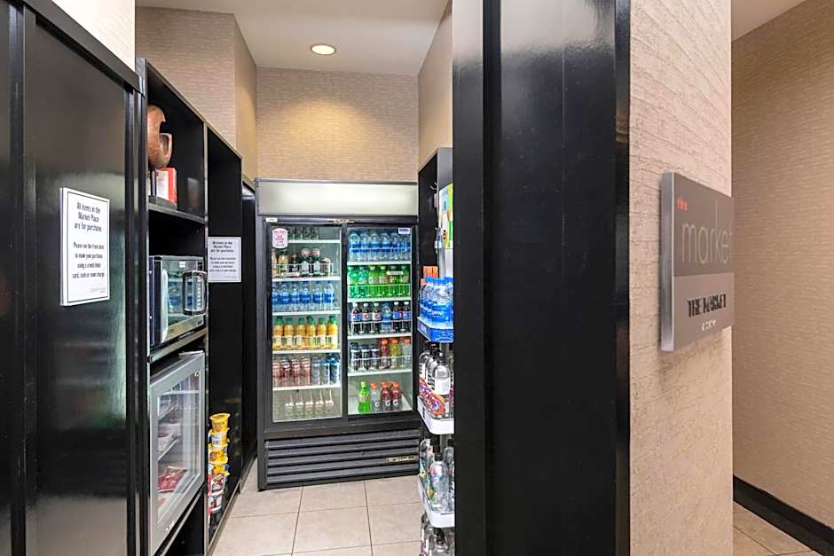 Courtyard by Marriott West Orange