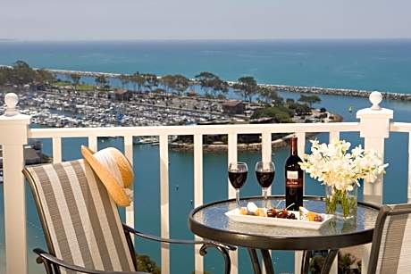 Blue Lantern Inn, A Four Sisters Inn