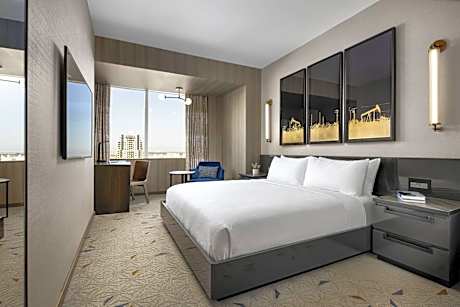 Executive level, Guest room, 1 King