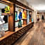 Glass Light Hotel & Gallery, Autograph Collection