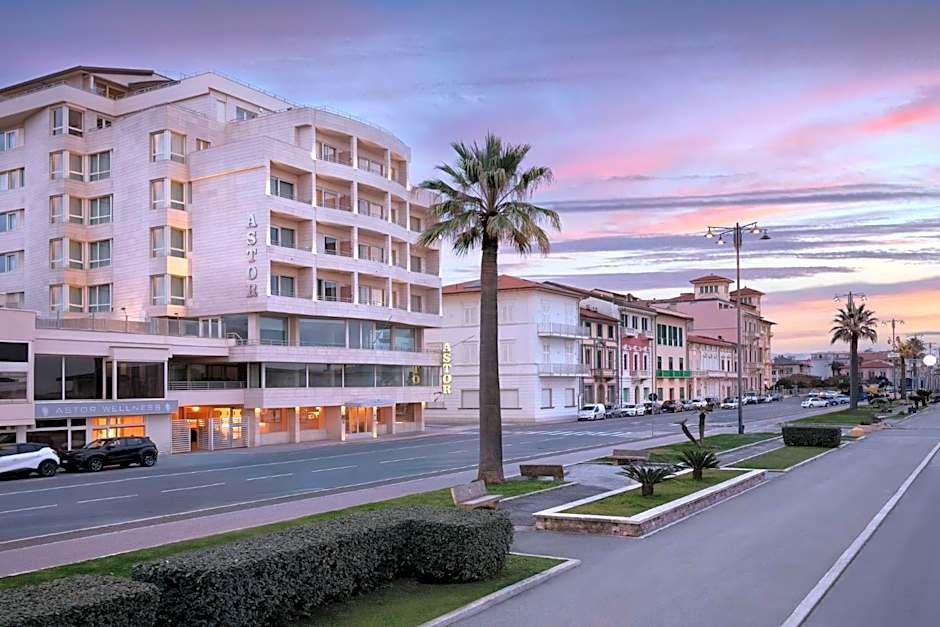 Hotel Sina Astor