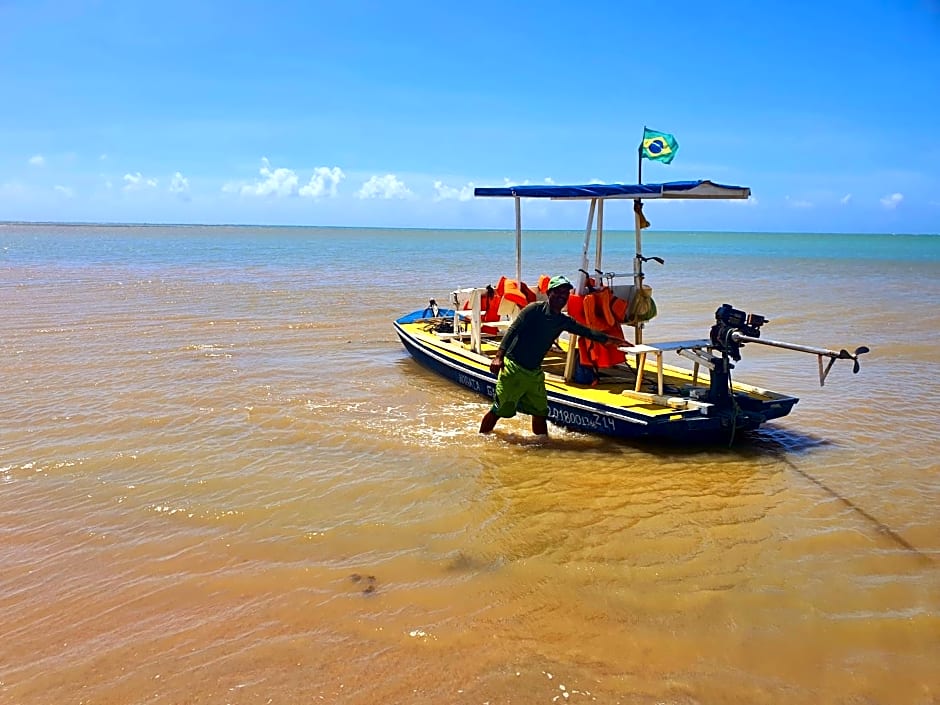 Manaí Pousada & Beach Club