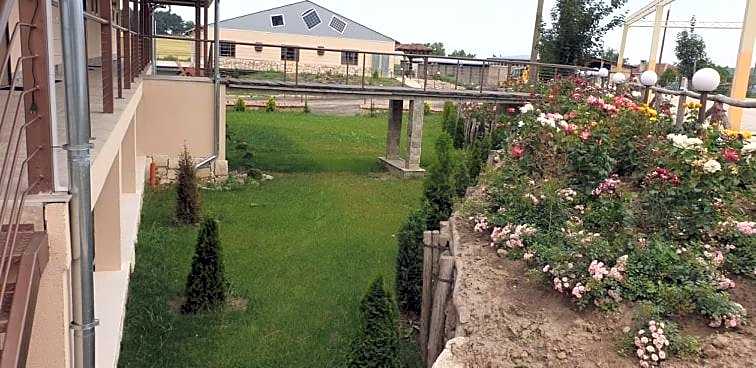 Seven Generations Winery Hotel