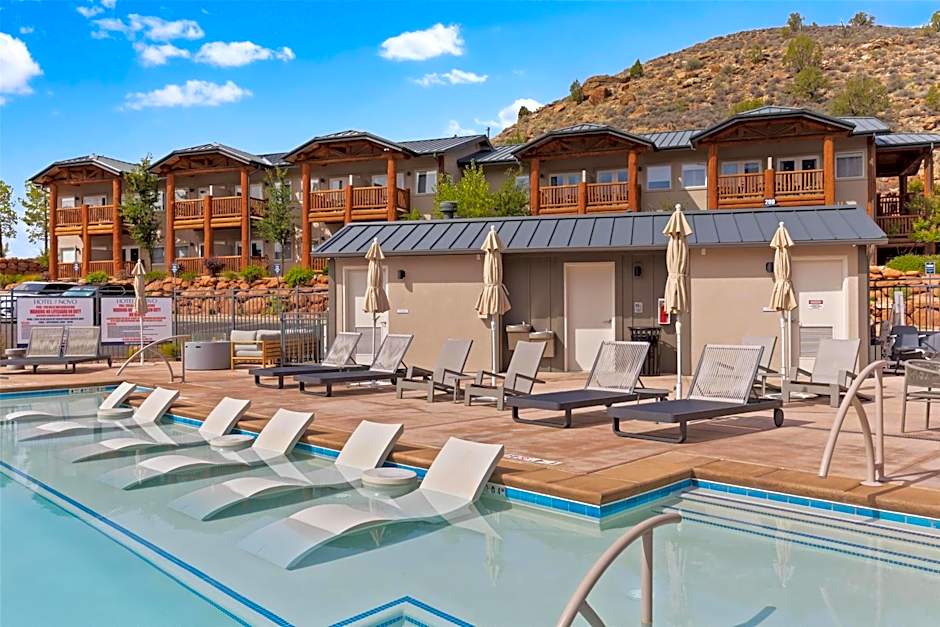 Hotel De Novo, Tapestry Collection by Hilton