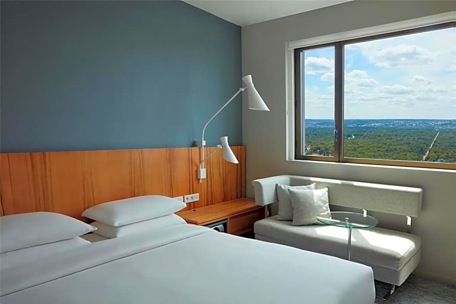 Hyatt Regency Paris Etoile
