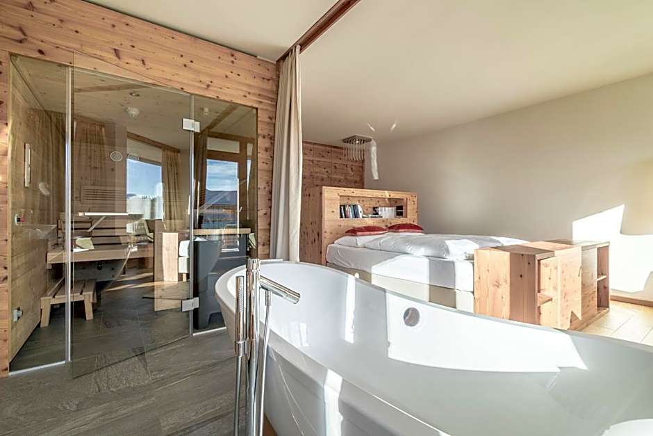 NIDUM - Casual Luxury Hotel