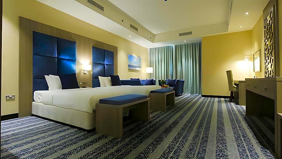 THE CASTLE PREMIUM HOTEL