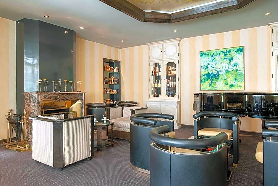 Le Manoir du Lys, The Originals Relais (Relais du Silence)