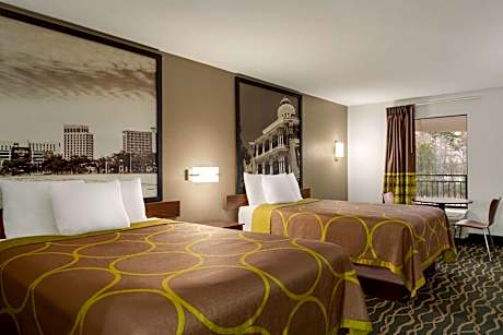 Queen Room with Two Queen Beds - Non-Smoking