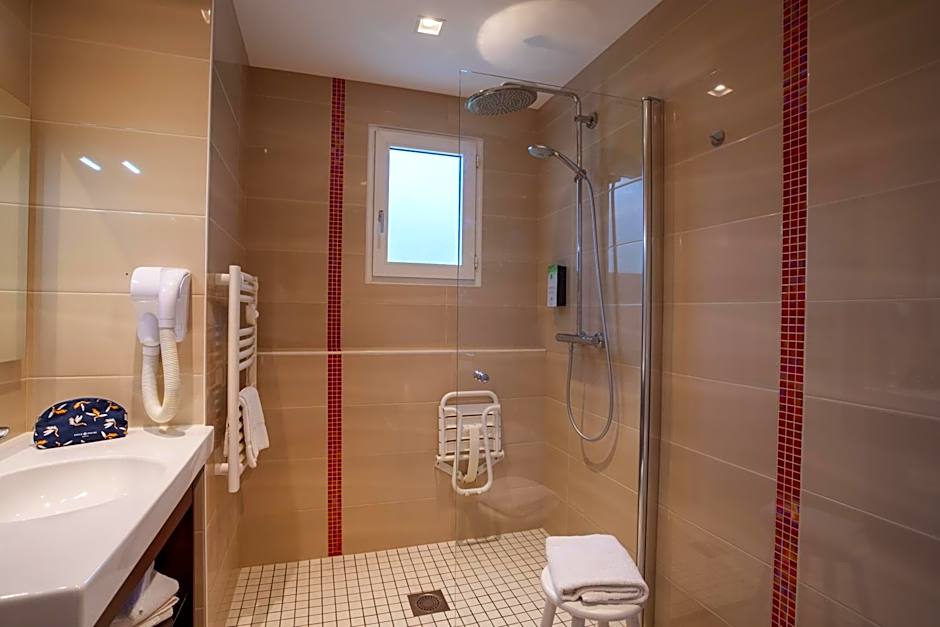 Kyriad Nantes Sud - Bouaye AÃ©roport