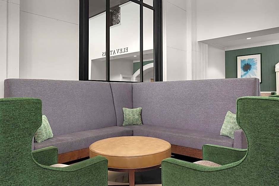 DoubleTree by Hilton Hotel Chicago O'Hare Airport - Rosemont