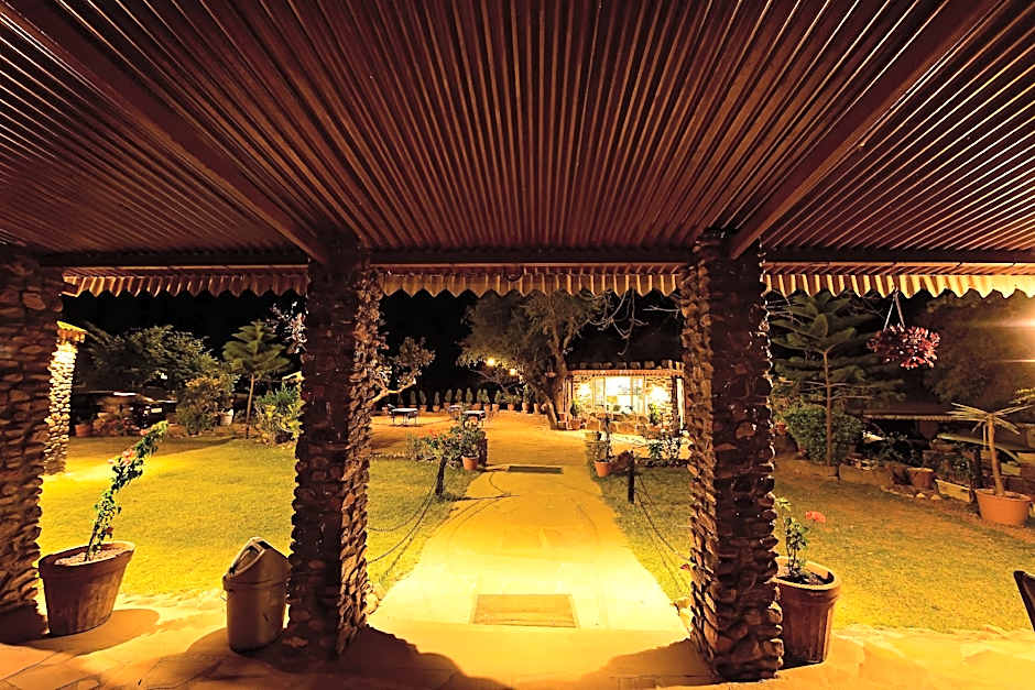 Hotel Castle Rock Mount Abu by SAH