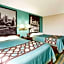 Super 8 by Wyndham Pittsburgh PA Airport/University Area