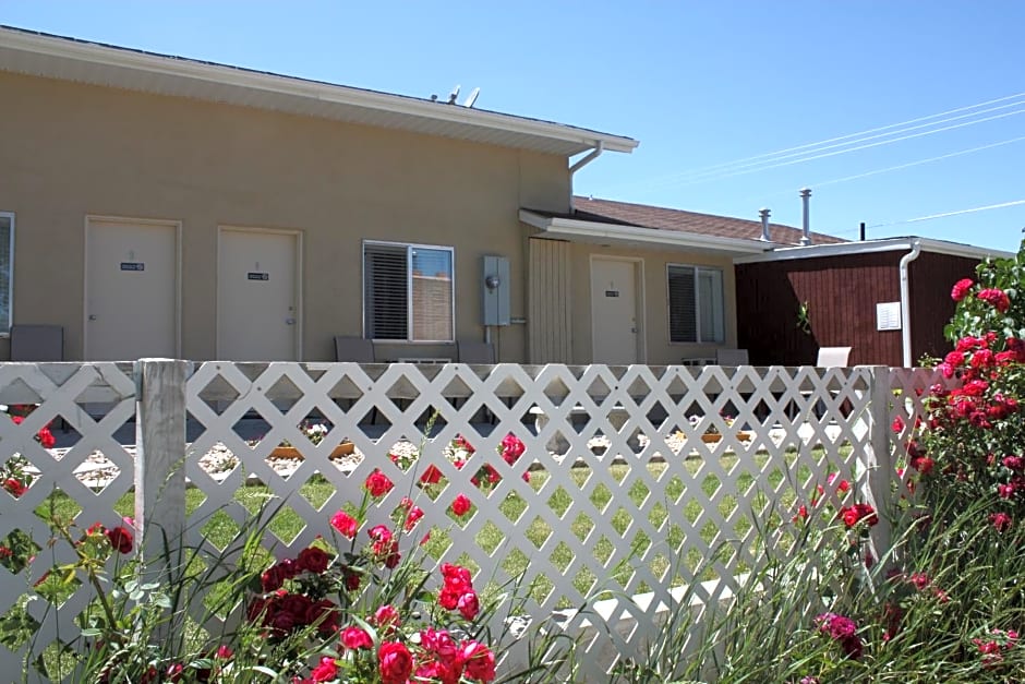 Bybee's Steppingstone Motel