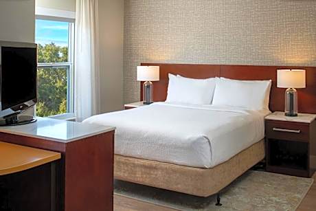 Queen Studio with Sofa Bed