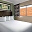 Travelodge by Wyndham Monterey Bay