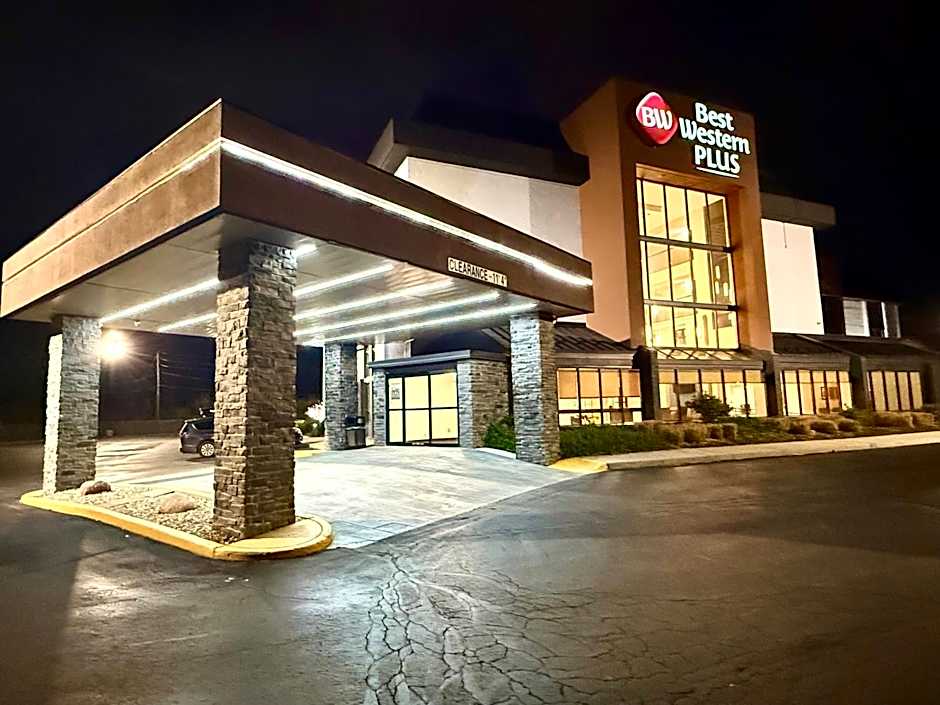 Best Western Plus Indianapolis North at Pyramids