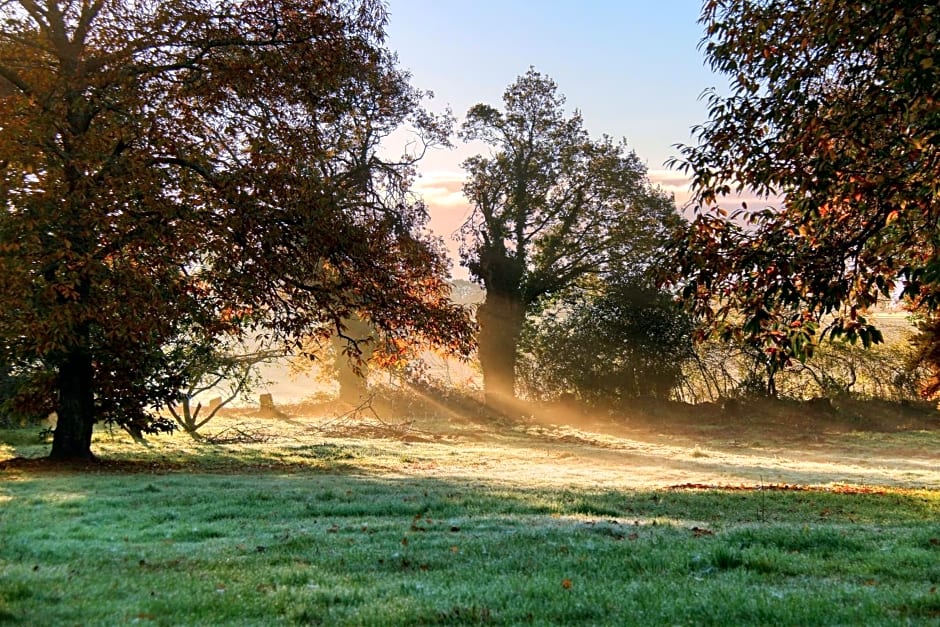 KERBELEG, ferme-manoir du XVè siècle, chambres grand confort